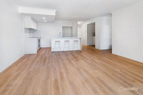 Property photo of 8/21 Huth Street Labrador QLD 4215