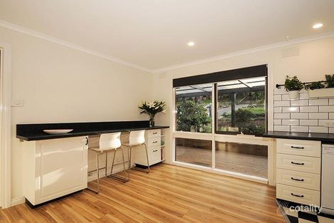 Property photo of 12 Braeside Drive Launching Place VIC 3139