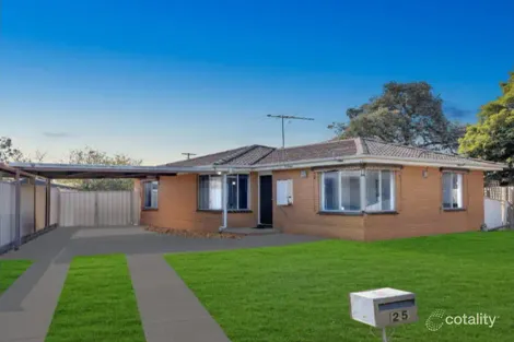 25 Childs St, Melton South, VIC 3338