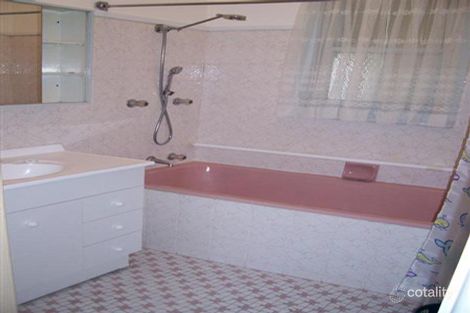 Property photo of 1/3 Dunkley Parade Mount Hutton NSW 2290