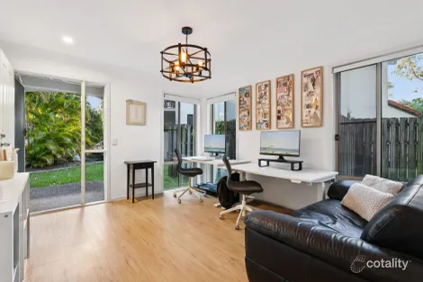 Property photo of 6/19 Harrow Place Arundel QLD 4214