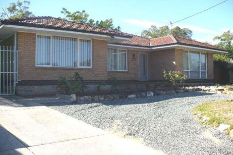 9 Heylmore Rd, Medina, WA 6167
