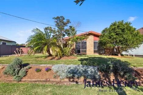 Property photo of 76 Anderson Drive Tarro NSW 2322