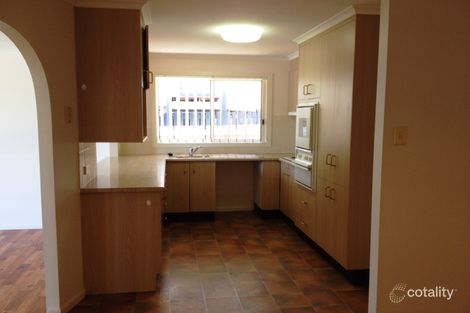 Property photo of 25 Waratah Crescent Tannum Sands QLD 4680