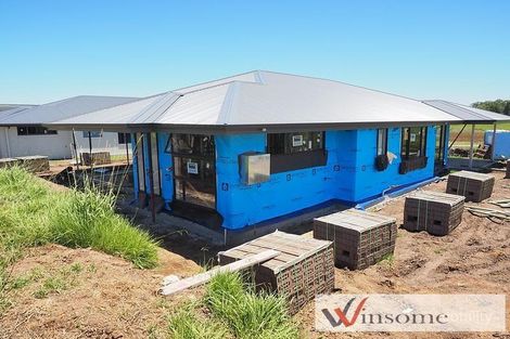 Property photo of 6 Prior Circuit West Kempsey NSW 2440