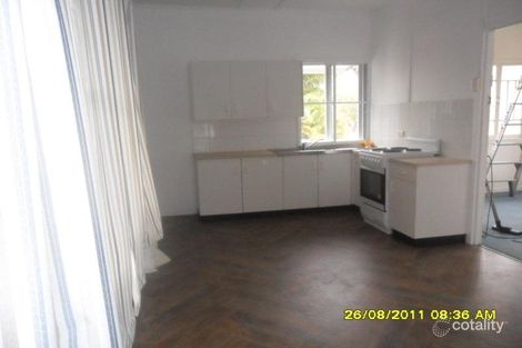 Property photo of 14 Flinders Close Lammermoor QLD 4703