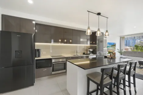 12/43 Lenneberg St, Southport, QLD 4215