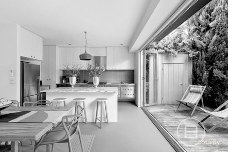 16 Doon St, Prahran, VIC 3181