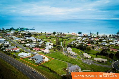 Property photo of 56 Coroneagh Street Penguin TAS 7316