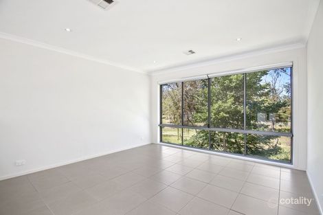 Property photo of 8/19 Torpy Place Jerrabomberra NSW 2619