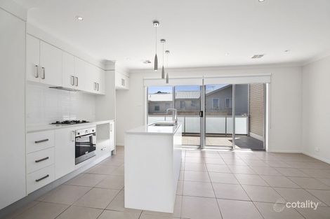 Property photo of 8/19 Torpy Place Jerrabomberra NSW 2619