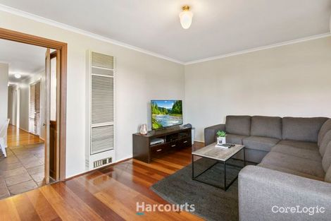 Property photo of 6 Cirai Crescent Cranbourne West VIC 3977