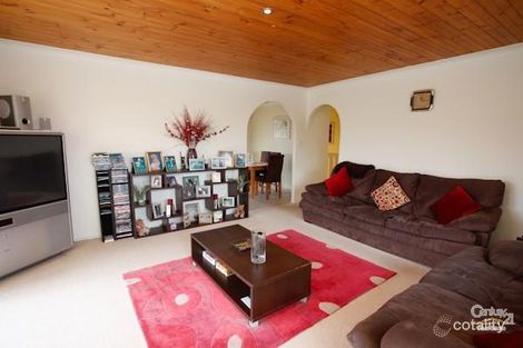 Property photo of 1 Croft Road Eleebana NSW 2282