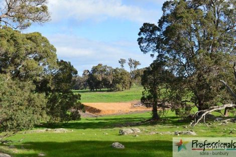 122 Banks Rd, Boyup Brook, WA 6244