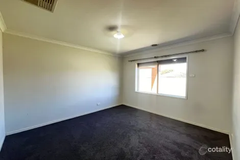 Property photo of 111 Westmeadows Lane Truganina VIC 3029