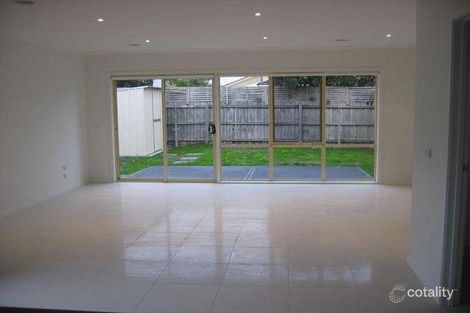 Property photo of 14 Ridge Avenue Hampton East VIC 3188