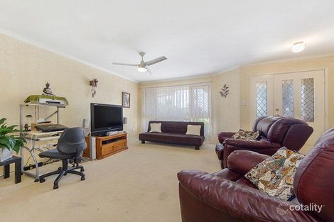Property photo of 3 Merrilaine Crescent Merrimac QLD 4226