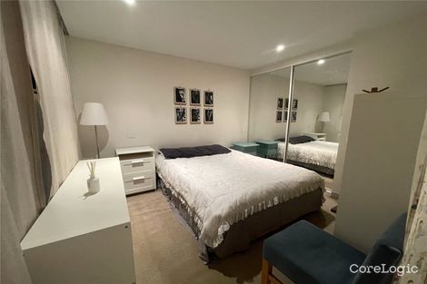 Property photo of 1003/555 Flinders Street Melbourne VIC 3000