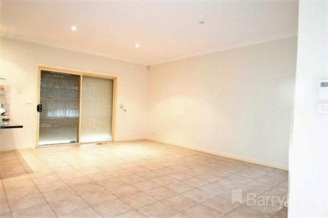 Property photo of 2/93 Patrick Street Oakleigh East VIC 3166