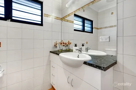 Property photo of 48 Yirra Crescent Rosebery NT 0832