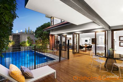 Property photo of 8 Wimbledon Avenue Elwood VIC 3184