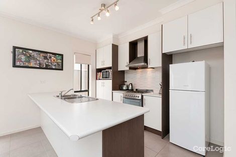Property photo of 9 Ardsley Circuit Craigieburn VIC 3064