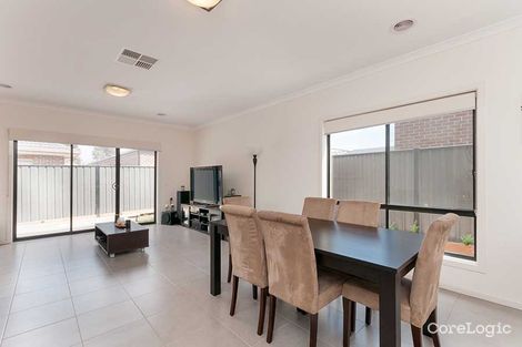 Property photo of 9 Ardsley Circuit Craigieburn VIC 3064
