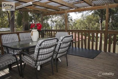 Property photo of 38 McElwee Drive Tingira Heights NSW 2290