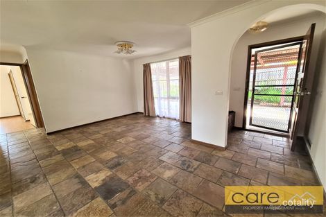 Property photo of 3 Daryl Court Hampton Park VIC 3976