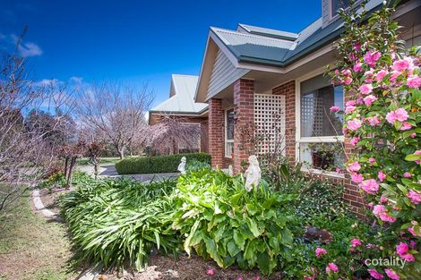 Property photo of 1 Aurora Close Gisborne VIC 3437
