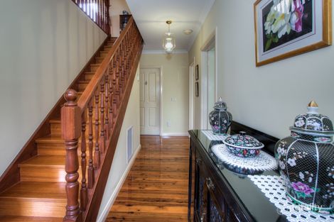 Property photo of 1 Aurora Close Gisborne VIC 3437