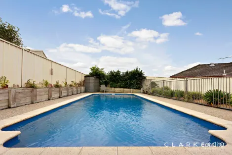 Property photo of 16 Cedar Wattle Close Aberglasslyn NSW 2320