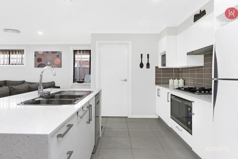 Property photo of 16 Freitas Road Edmondson Park NSW 2174