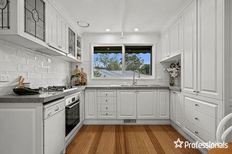 Property photo of 16 Swinburne Avenue Mooroolbark VIC 3138