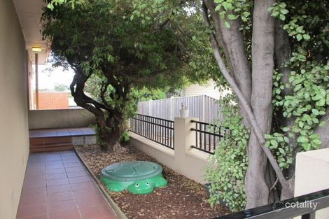Property photo of 4/64 Ardmillan Road Moonee Ponds VIC 3039