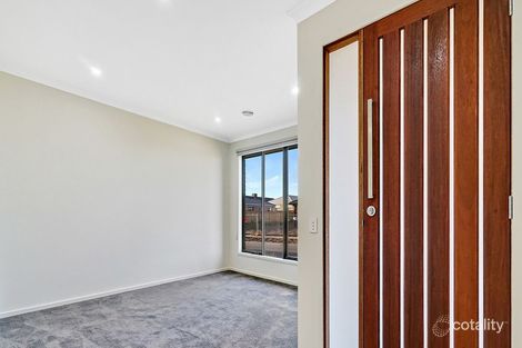 Property photo of 20 Orinoco Chase Werribee VIC 3030