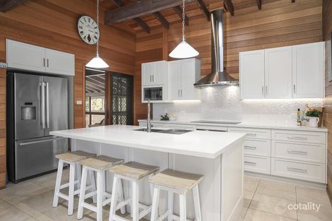 Property photo of 8 Griffin Parade Illawong NSW 2234