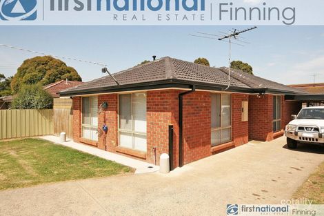 3 Glenbourne Rd, Cranbourne, VIC 3977