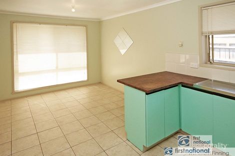 Property photo of 3 Glenbourne Road Cranbourne VIC 3977