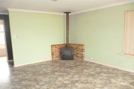 Property photo of 32 Blackall Place South Kalgoorlie WA 6430