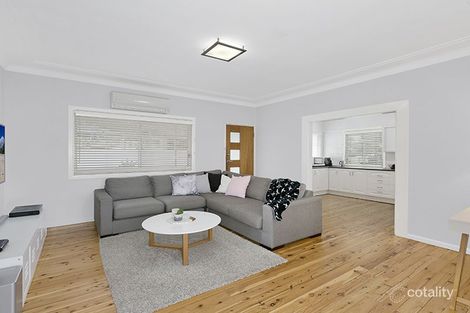 Property photo of 23 George Hely Crescent Killarney Vale NSW 2261