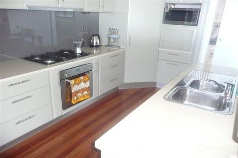 Property photo of 169 Fishing Point Road Fishing Point NSW 2283