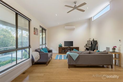 Property photo of 7 Rose Avenue Hurstbridge VIC 3099