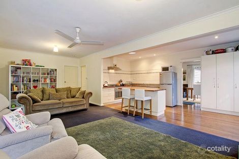 Property photo of 52 Kincumber Drive Croydon VIC 3136