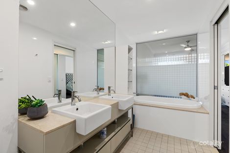 Property photo of 1734/1 Rialto Quay Drive Hope Island QLD 4212
