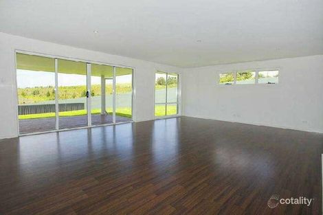 Property photo of 15 Jemima Close Flinders NSW 2529