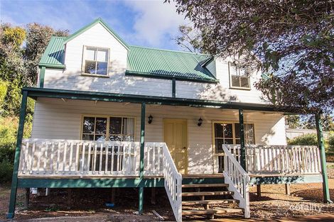 17 Wood St, Balingup, WA 6253