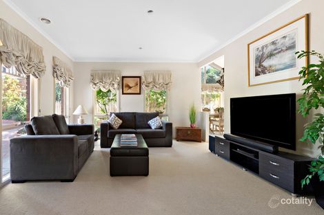Property photo of 48 Wattle Bird Way Langwarrin VIC 3910