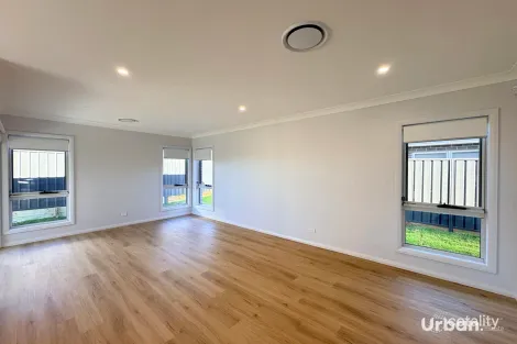 Property photo of 16 Lilium Street Lochinvar NSW 2321