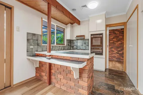 Property photo of 14 Walgett Court Echuca VIC 3564